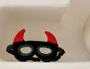 The Devil's Share: Overture - Harmonie